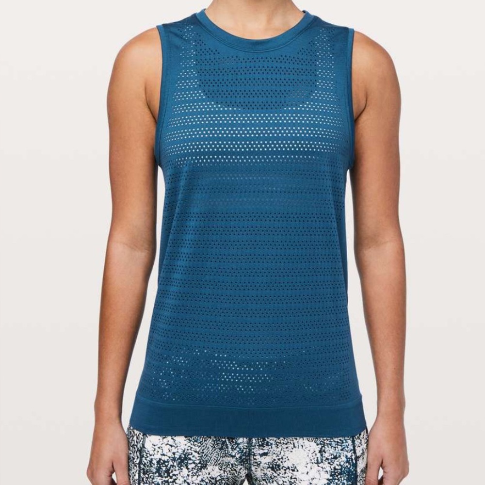 Lululemon breeze by muscle tank carbon blue